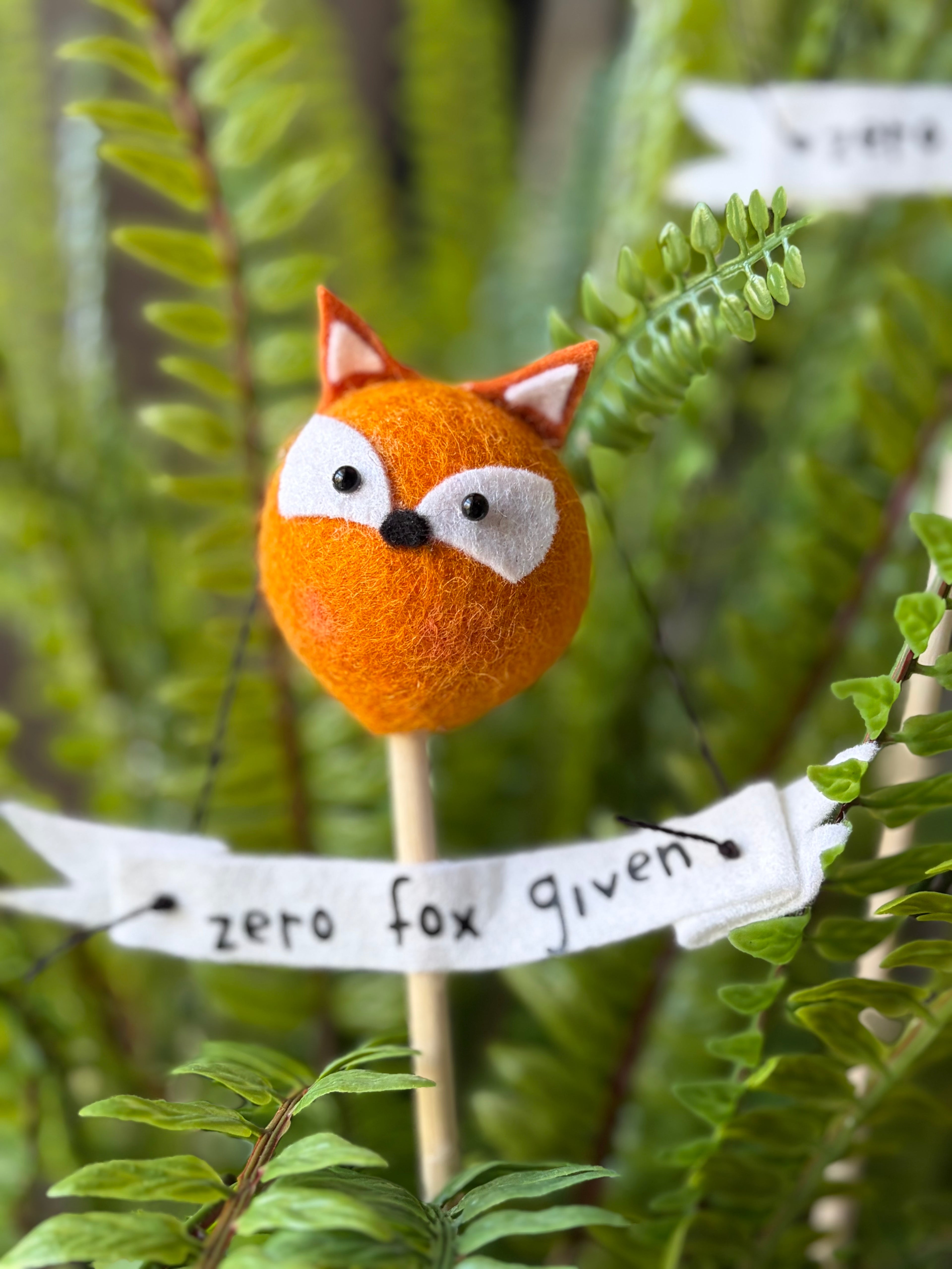 Fox Plant Pop